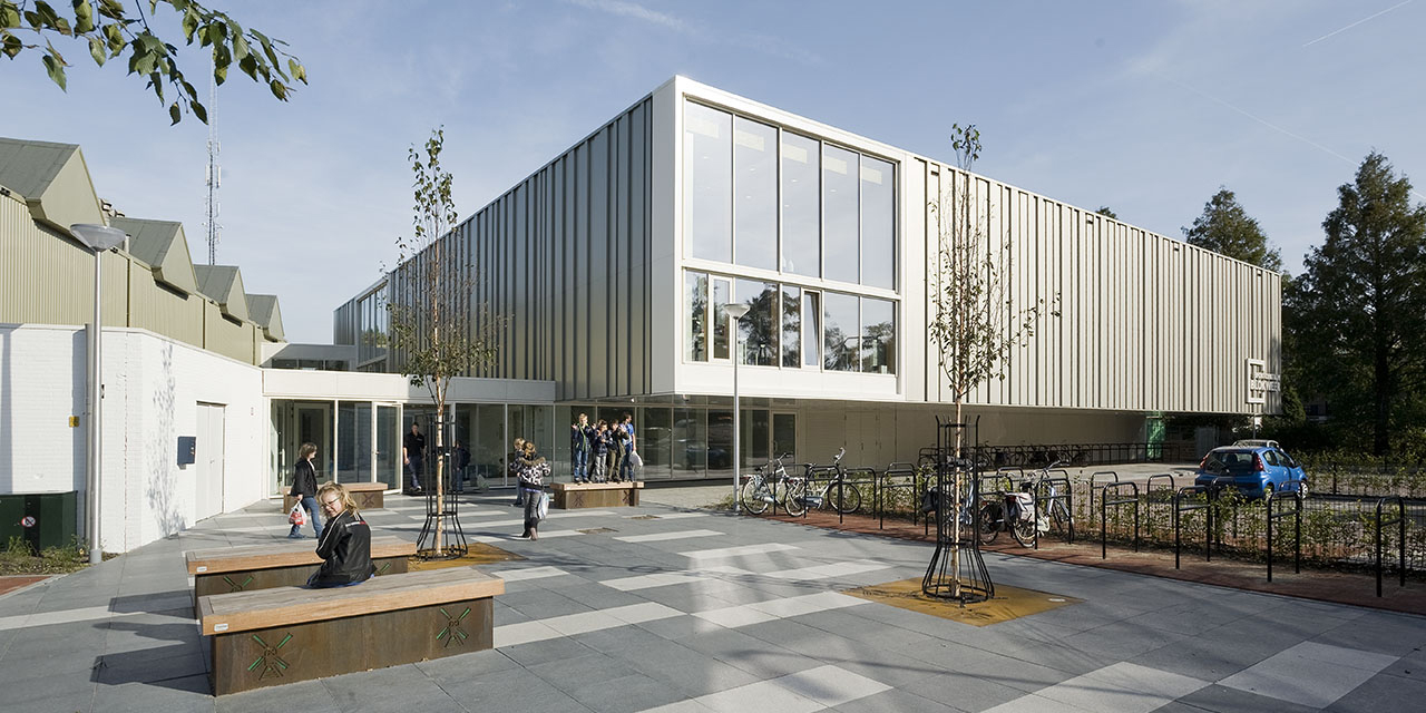 2521 Zwembad Blokweer, Alblasserdam